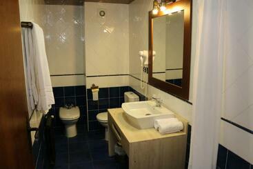 Hostal Del Senglar