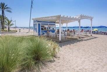 هتل 4r Miramar Calafell