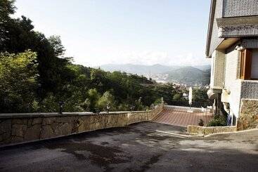هتل Artxanda Bilbao, Parking Gratuito En El Exterior