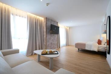 Hotell Óbal Urban
