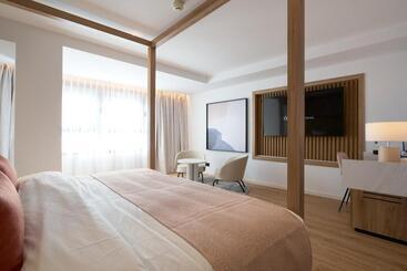 Hotell Óbal Urban