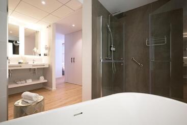 Hotell Óbal Urban