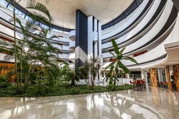 هتل Barcelo Sevilla Renacimiento
