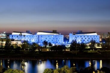 هتل Barcelo Sevilla Renacimiento