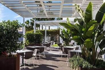 هتل Barcelo Sevilla Renacimiento