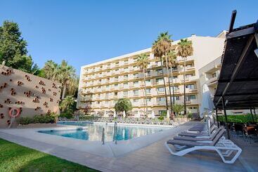 בית מלון כפרי BLUESEA Al Andalus