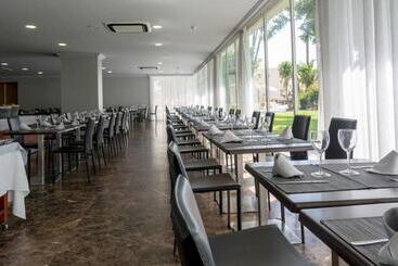 בית מלון כפרי BLUESEA Al Andalus