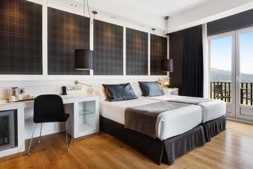 Hotel Catalonia Reina Victoria