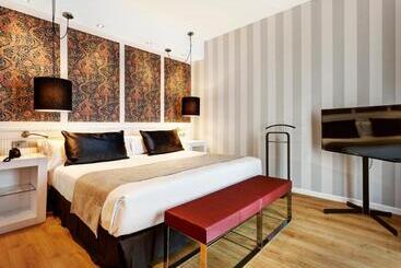 Hotel Catalonia Reina Victoria
