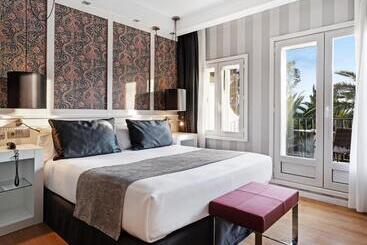 Hotel Catalonia Reina Victoria