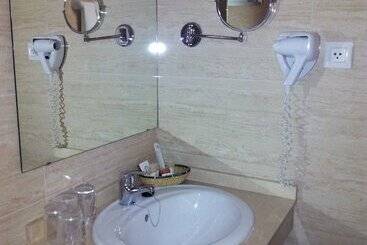 هتل Europa Boutique Sevilla