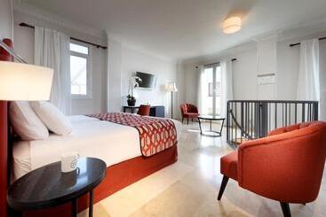 هتل Eurostars Regina