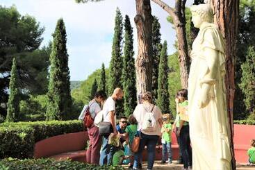 هتل Evenia Olympic Garden