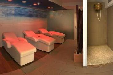 هتل Ght Oasis Park & Spa