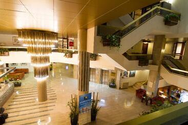 هتل Golden Port Salou & Spa
