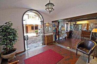 Hospedium Hotel Juan Ii