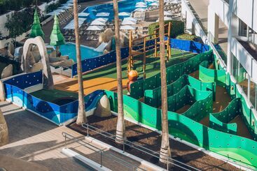 Отель Iberostar Waves Bouganville Playa