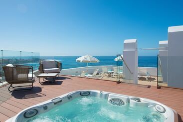 هتل Iberostar Waves Bouganville Playa