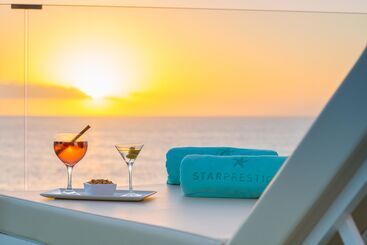 Отель Iberostar Waves Bouganville Playa