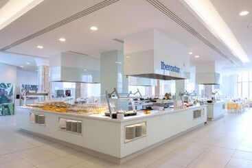 Отель Iberostar Waves Bouganville Playa