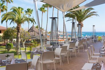 Отель Iberostar Waves Bouganville Playa