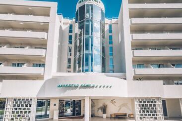 Отель Iberostar Selection Sábila - Adults Only
