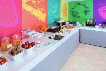 هتل Ibis Styles Zaragoza Ramiro I