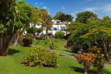 هتل Jardin Tecina