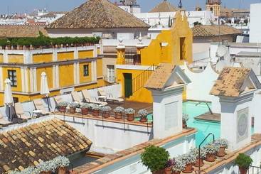 هتل Las Casas De La Judería