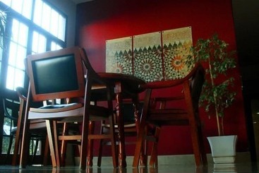 酒店 Majaravique Sevilla