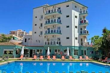 هتل Moon Dreams Fuengirola