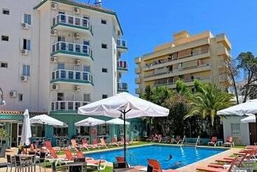 هتل Moon Dreams Fuengirola