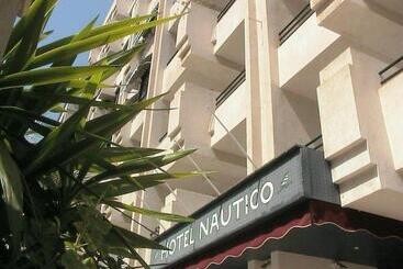 هتل Nautico