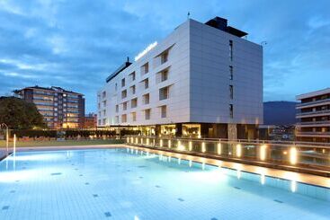 هتل Occidental Bilbao