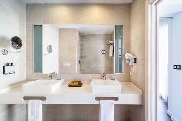 هتل Occidental Fuengirola