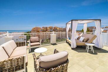 هتل Occidental Torremolinos Playa
