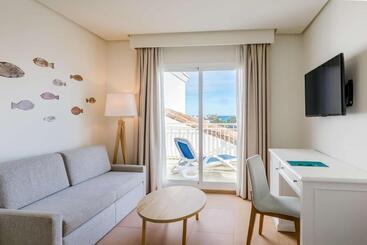 هتل Occidental Torremolinos Playa