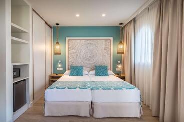 هتل Occidental Torremolinos Playa
