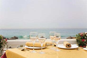 酒店 Perla Marina