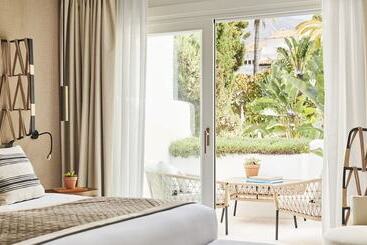 Puente Romano Beach Resort - Marbella