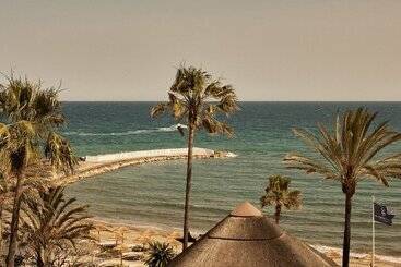 هتل Puente Romano Beach Resort