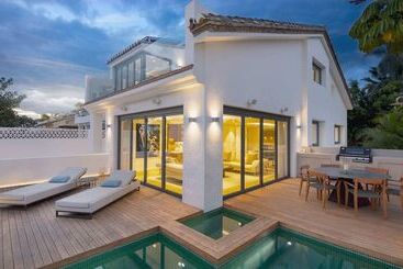 호텔 Puente Romano Beach Resort