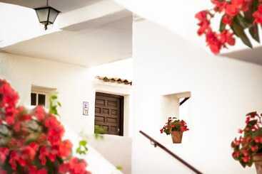 호텔 Puente Romano Beach Resort