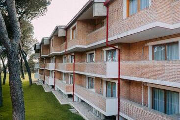 هتل Resort El Montico