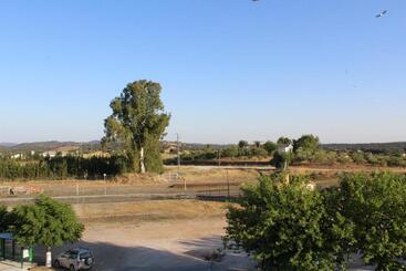 هتل روستایی Entreolivos