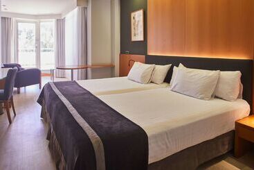 هتل Silken Alandalus Palace