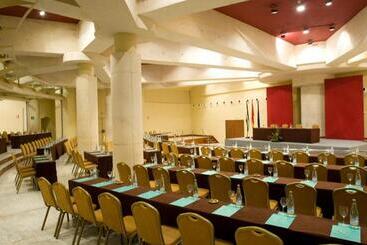 هتل Silken Alandalus Palace