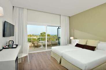Отель Sol Marbella Estepona  Atalaya Park