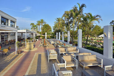 Отель Sol Marbella Estepona  Atalaya Park