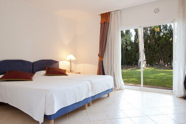 Отель Sol Marbella Estepona  Atalaya Park